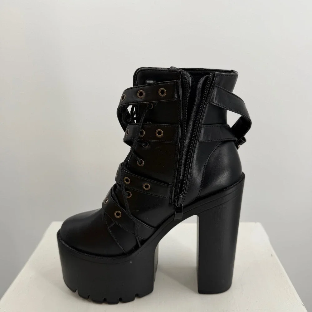 Womens Size 6 Black‎ Platform Boots Goth Punk Buckle Strap Chunky Heel